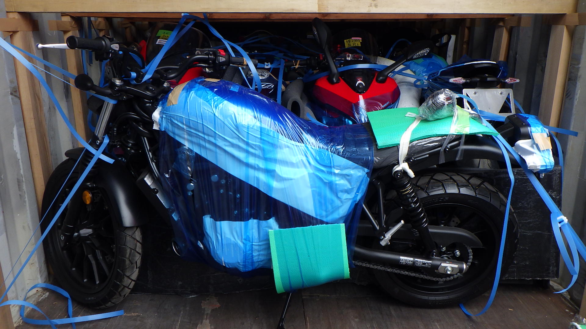 Shipping Example: 40ft Container on its way to Asia